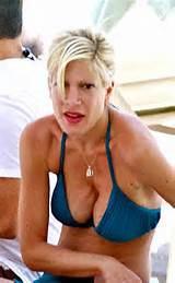 Tori spelling