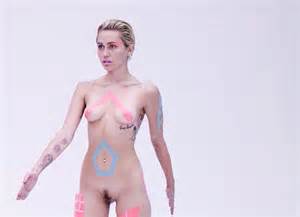 Twitter: https://twitter.com/mileycyrus