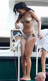 Rihanna Wet Pussy