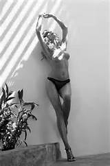 Tricia Helfer aka Caprica 6 100% nua para a Playboy
