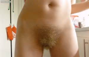 Grande peludo PussyLong loira peluda loiro pÃªlos pubianos.