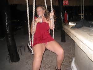 Grosso na pila, hotwifecpl4fun: mulher bÃªbada, piscando a buceta...