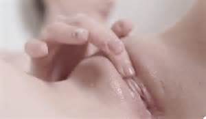 Buceta #perfectpussy #shaved #pussy #finger #masturbation #rubbing...