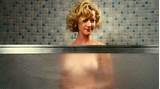 Gretchen Mol deleita-se suas belas tetas grandes e buceta em filme nu caps