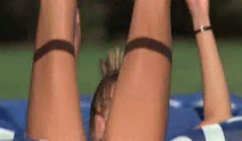 VÃDEO: salto em altura Upshorts | Reais Girls Stripping em pÃºblico, Upskirts...
