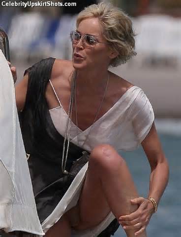 ... Encontrado - celebridade Upskirt fotos: Seu Site #1 para Celeb Upskirt Pics