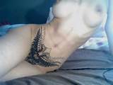 EngraÃ§ado, quente ou nÃ£o: tatuagem buceta grande