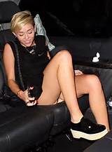 Miley Cyrus buceta Upskirt Shot - o tubo de alimentaÃ§Ã£o: Apresentando o...