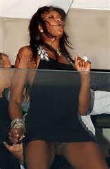 ... pantera negra Naomi Campbell finalmente revela seus chocolate Pussy lÃ¡bios