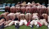 purepublicnudity:A pilha de bundas!