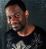 Brian McKnight mostra-lhe como sua senhora peÃ§as de trabalho [vÃ­deo]