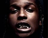 ... Buceta dinheiro erva ' remete para todo-conquistando estrÃ©ia de um$ AP Rocky