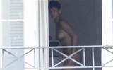 BiquÃ­ni de Rihanna mudando... Ã© NUDE!!!! | O Nip Slip