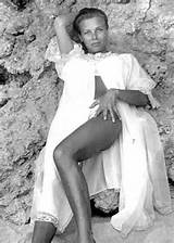 Honra Blackman est Pussy Galore (1964) - Goldfinger
