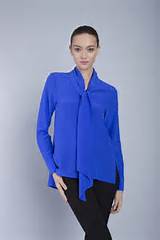 A Cassie Pussy Bow blusa - True blue