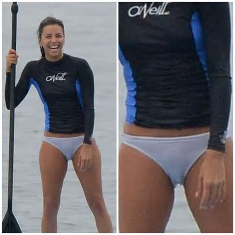 Eva Longoria: molhar a bunda de biquini em Malibu (julho de 2012)