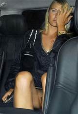... CASEIRAS - fotos e vÃ­deos: celebridade Upskirt roupeiros avarias